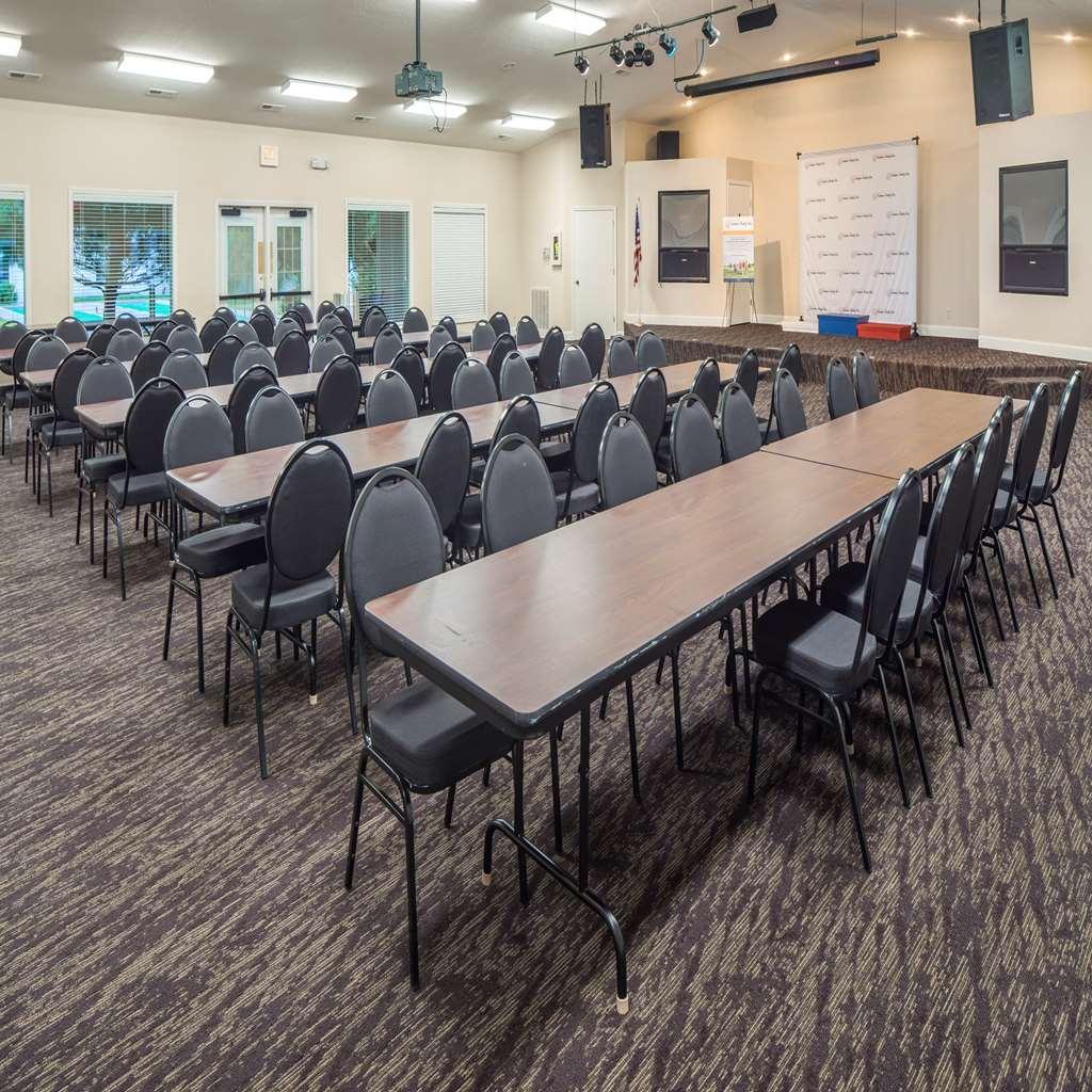 The Suites At Fall Creek Branson Facilities photo