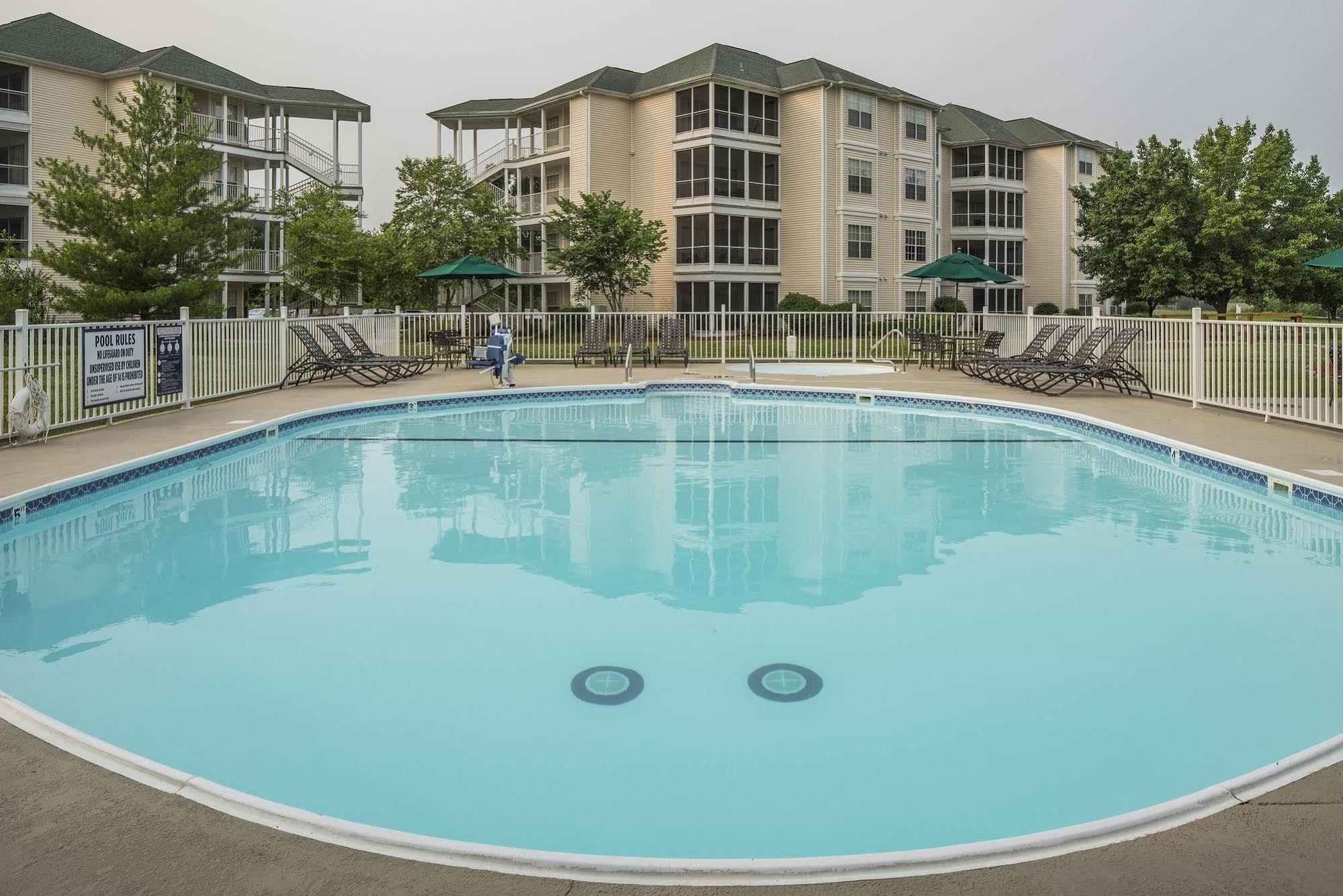 The Suites At Fall Creek Branson Exterior photo